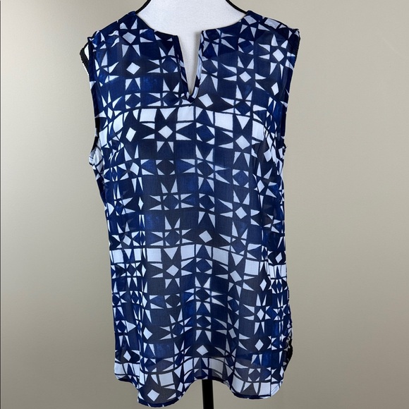 George Top Blouse Blue White Geometric Sleeveless Notch Neck Women's Sz M - Picture 1 of 9